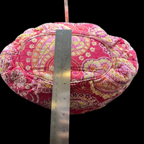 Vera Bradley Raspberry Fizz Paisley Betsy Tote Shoulder Bag Purse Pink Zip Close - Picture 9 of 15
